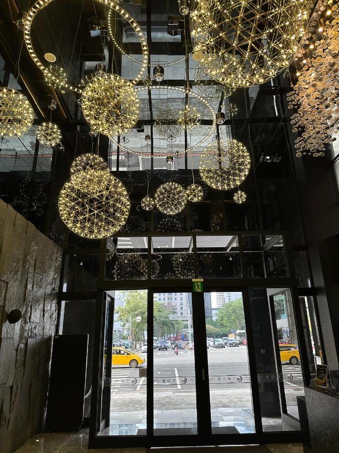 Sun Hao Hotel Taichung Exterior photo