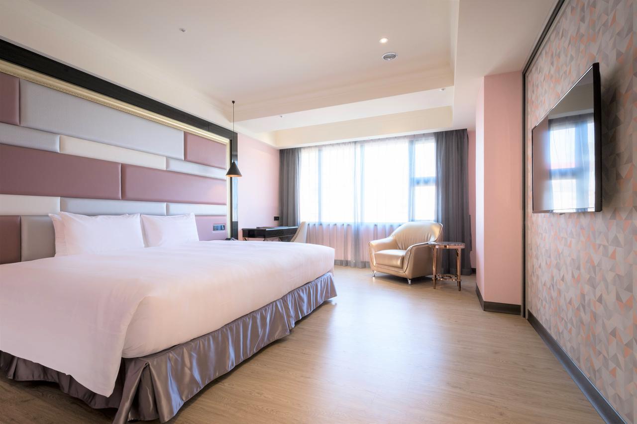 Sun Hao Hotel Taichung Exterior photo