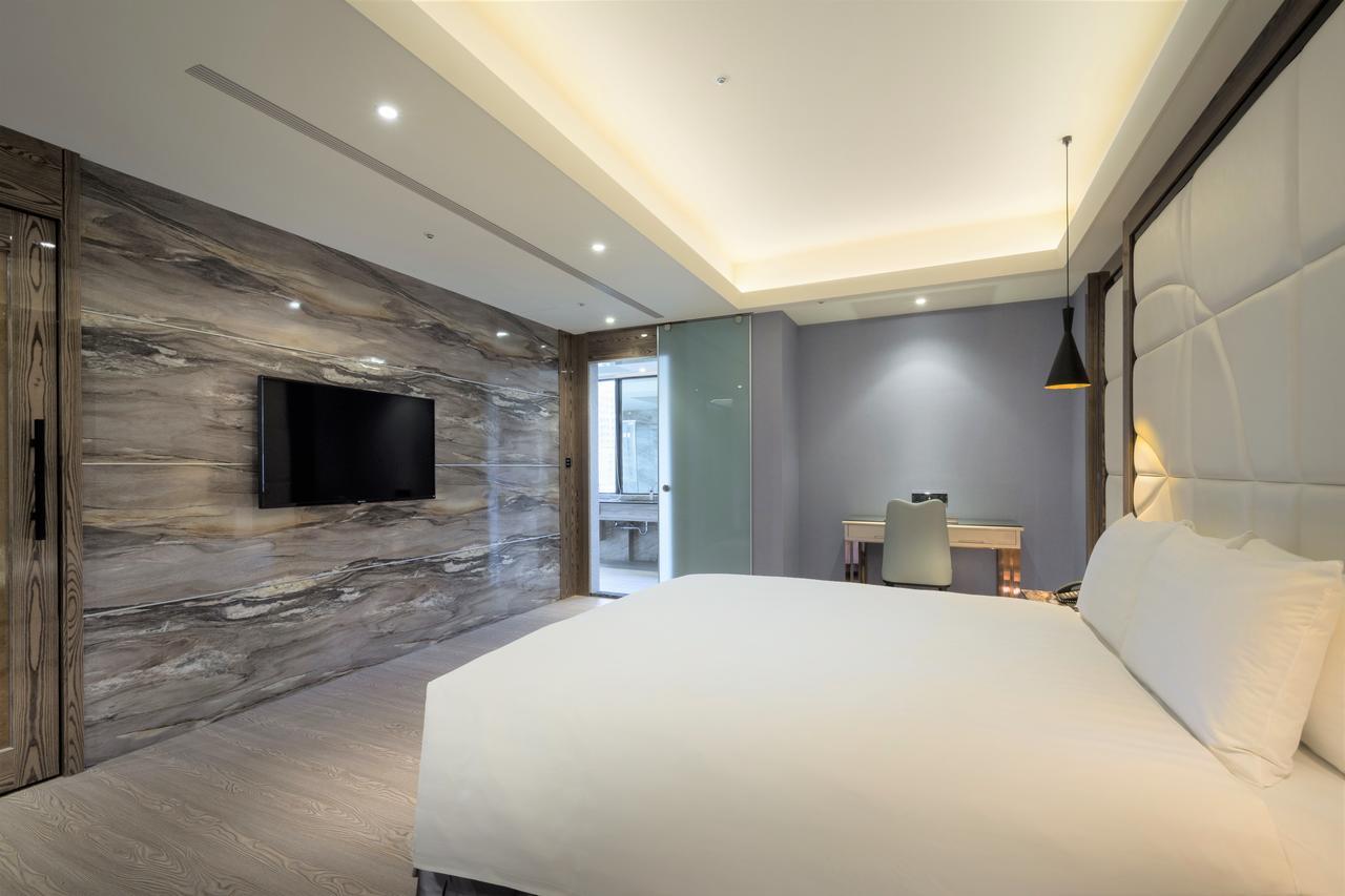 Sun Hao Hotel Taichung Exterior photo